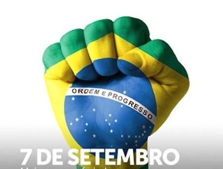 Desfile Cívico de 7 de Setembro reúne 13 escolas de São Gonçalo