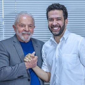 'Exército do Lula' chega a quase 3 milhões de seguidores e Janones assume comando da guerra digital