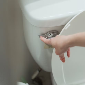 Câncer de intestino dá sinais no banheiro; veja sintomas e prevenção