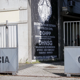 Homem é morto a tiros dentro de bar em São Gonçalo