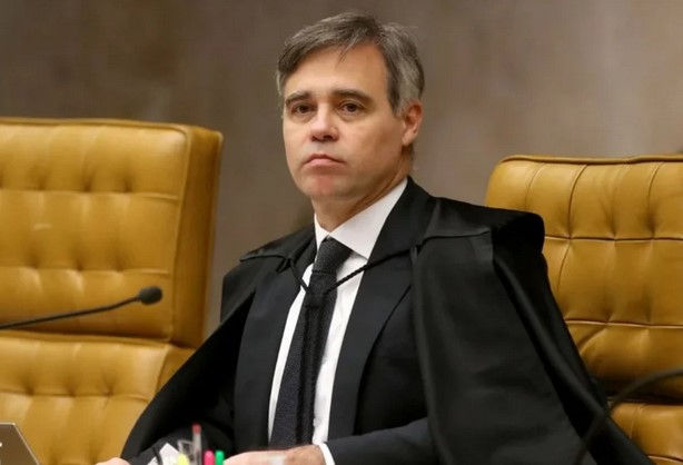 Master: Mendonça manda retirar tornozeleira de irmão de Ciro Nogueira