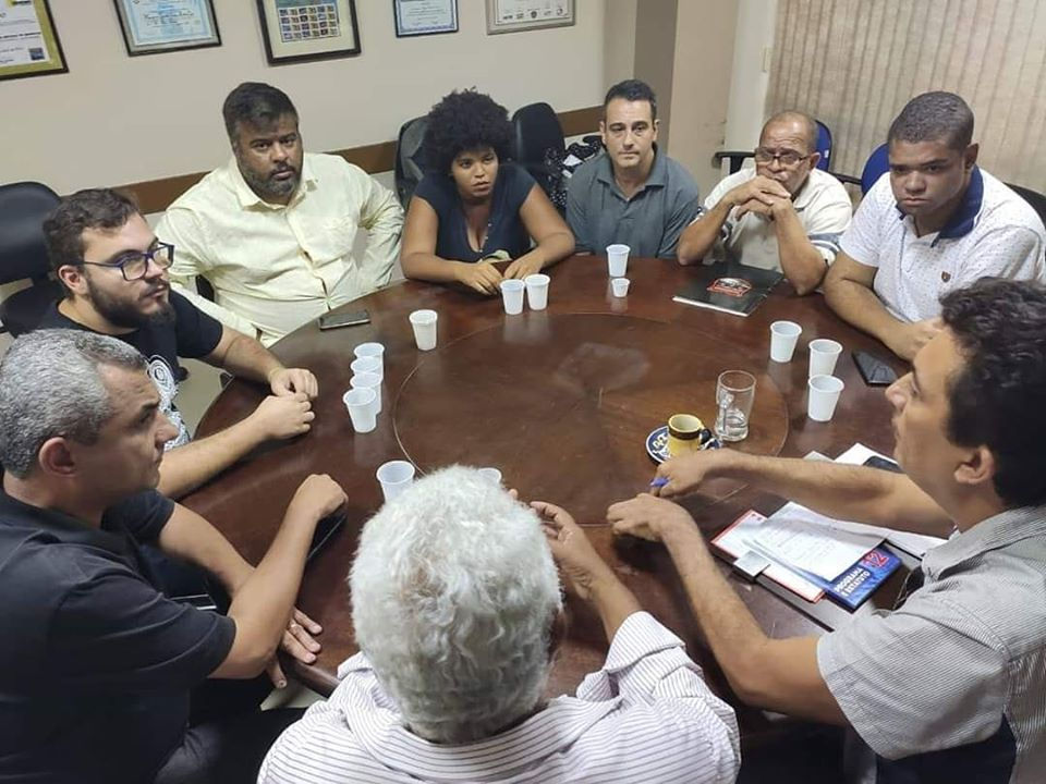Reunião tensa no dia 21/1, na sede do PDT no Rio de apresentação de Marlos ao partido. Um dia depois Randal soltou o textão/Foto: Facebook Henrique Porto