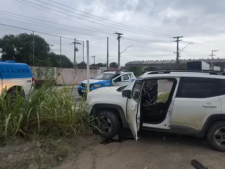 PM recupera veículo roubado em Itaboraí após perseguição pela BR-101