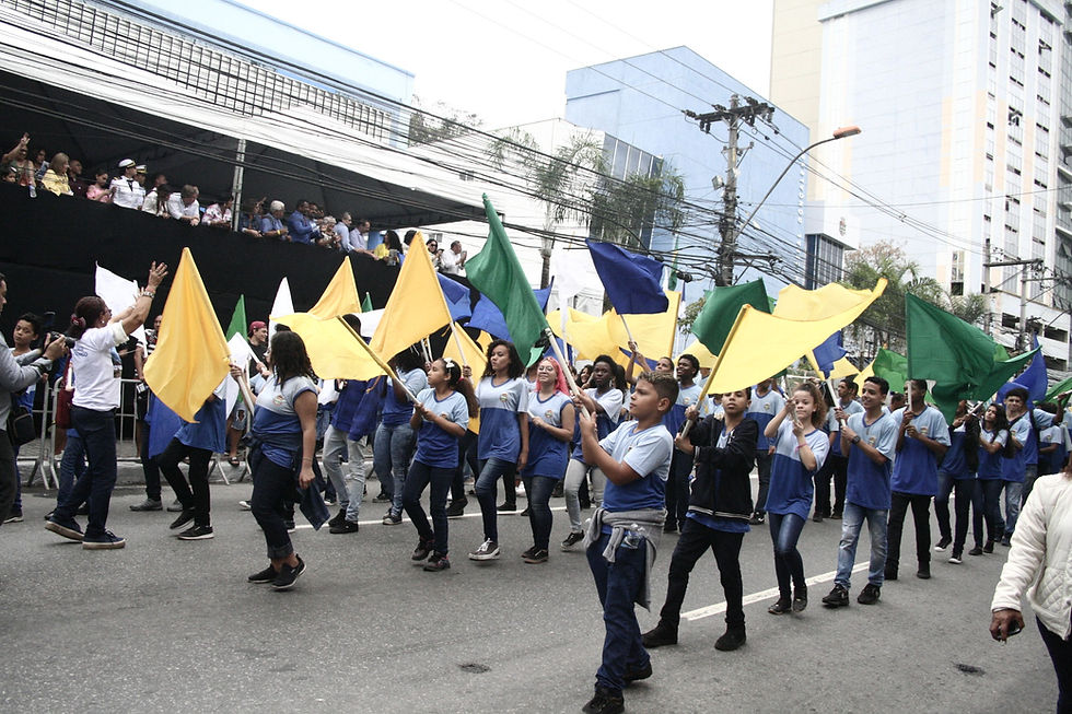 Escolas públicas e privadas desfilaram/Foto: Divulgação
