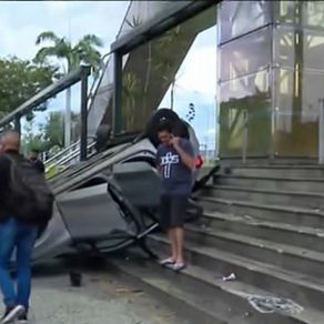 Motorista fica ferido em capotamento de veículo no Centro