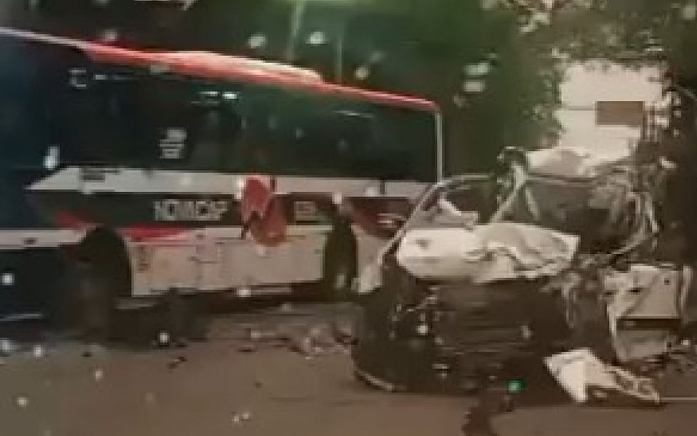 Acidente entre carro e ônibus deixa sete feridos na Zona Norte