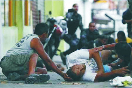 A violência ou mata de tiro ou de medo