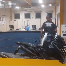 Homem em liberdade condicional é preso mais uma vez por estupro em Niterói