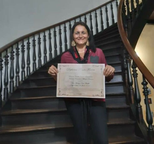 Marilyn recebeu o prêmio na Alerj/Foto: Hélida Gmeiner