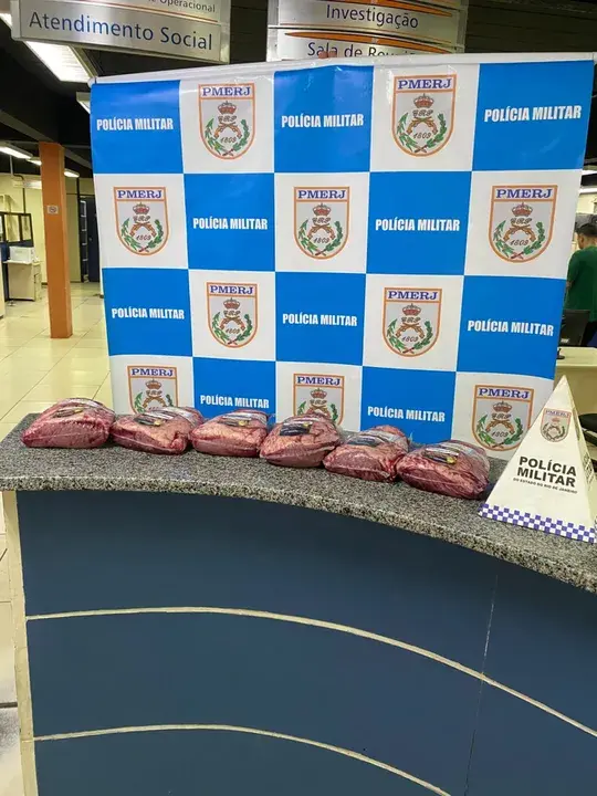 Casal é preso após furtar peças de picanha em supermercado de Maricá