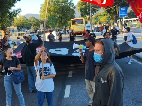 Educadores estaduais de Niterói param por 24 horas