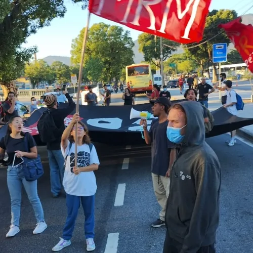 Educadores estaduais de Niterói param por 24 horas