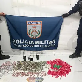 PM apreende drogas, arma, moto roubada e detém suspeitos em ações realizadas em Niterói