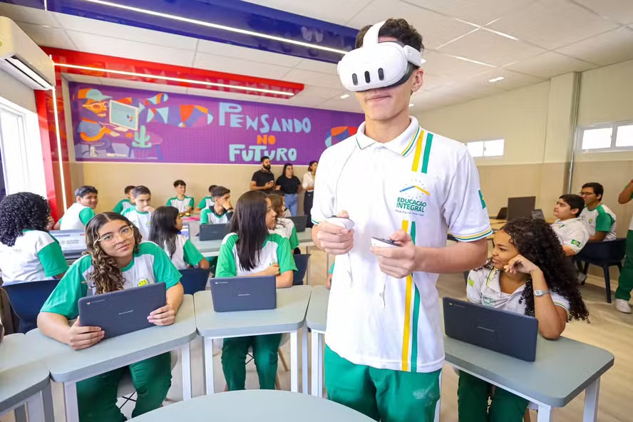 Piauí tem maior salto no Ideb com 'combo' de ensino integral, piso pago, Pé-de-Meia e inovações pedagógicas