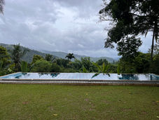 Gampola: Een Schilderachtig Stadje in Sri Lanka