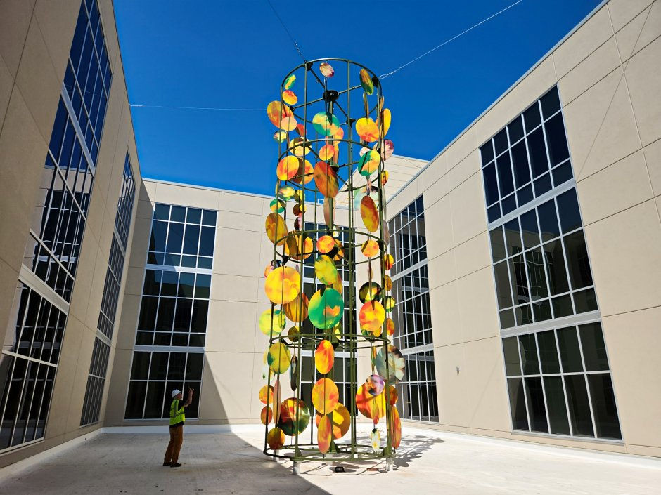 A four-story-tall Luminux suspended sculpture at Tanner Medical Center in Carrollton, GA