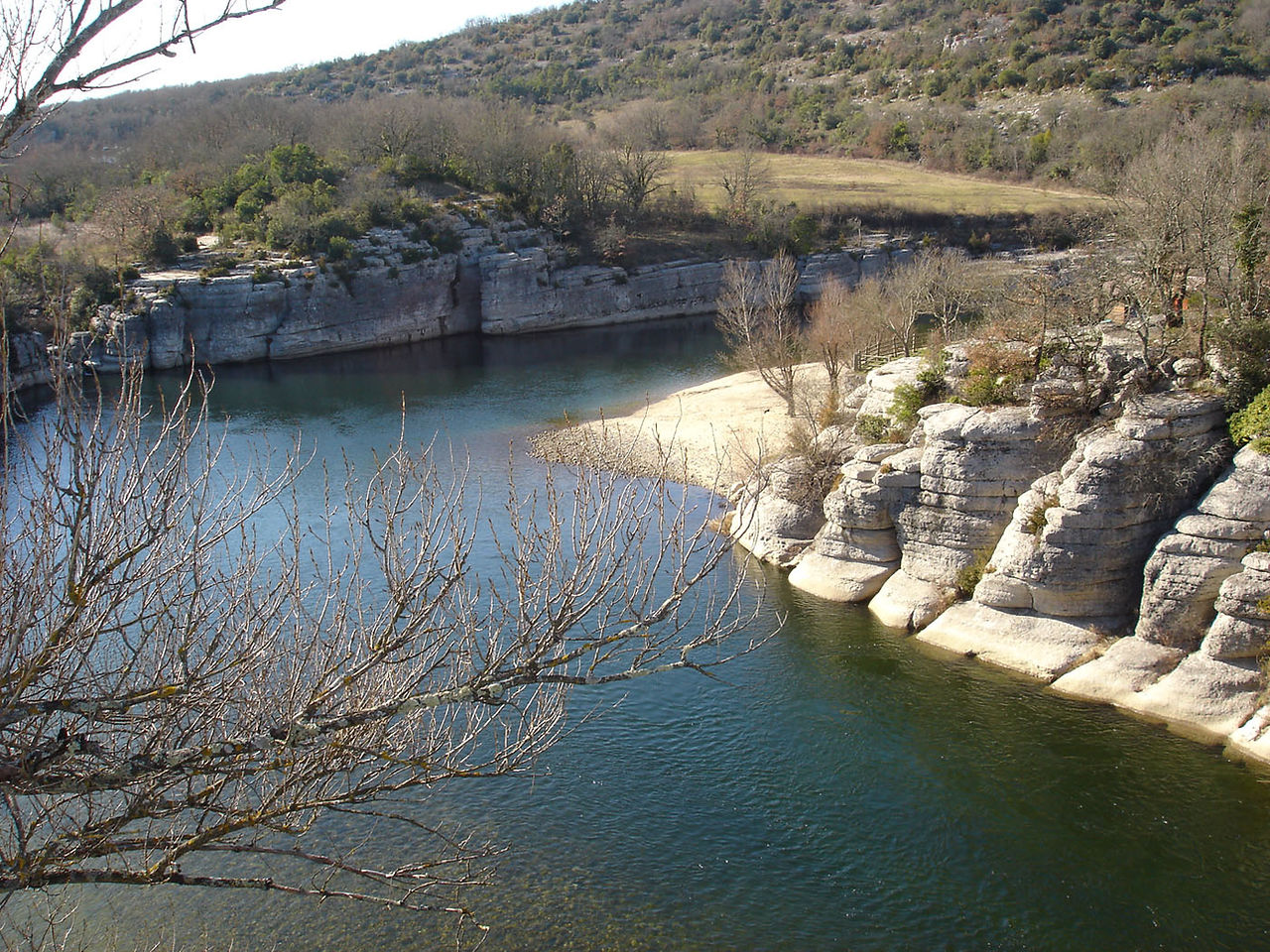 Chauzon nautical base