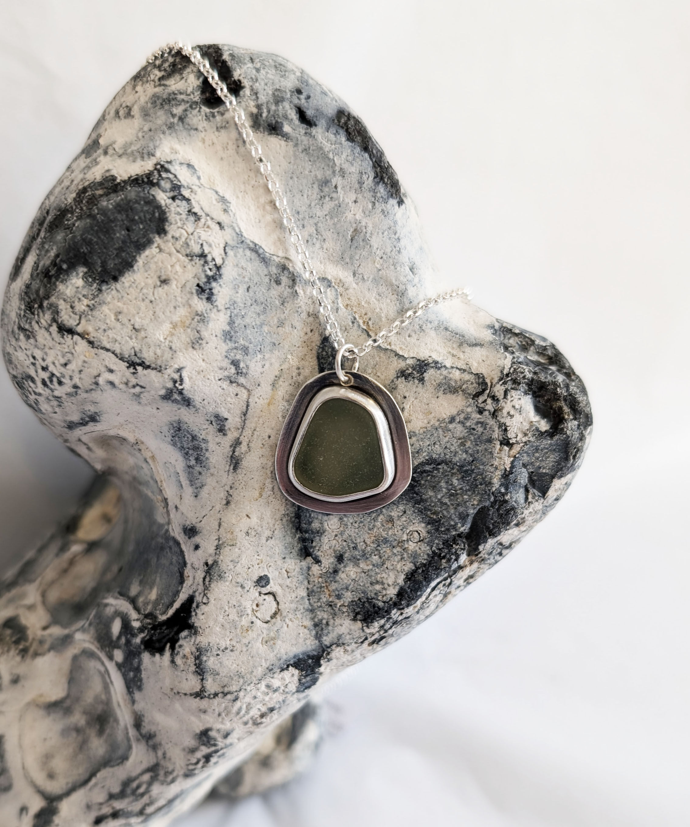 Local seaglass pendant - JEWELLERY - SEA AND SOLDER