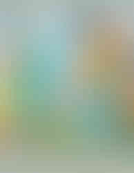 Decor sự kiện mùa hè với surfboard và bóng bay màu sắc nổi bật.