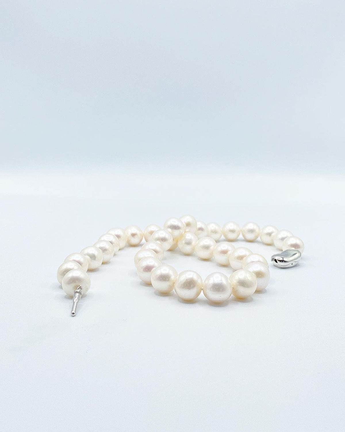 Freshwater pearl necklace