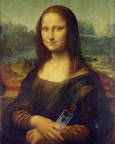 This is the reason why Mona Lisa keeps smiling.#LaMoit #CarefreeButNotCareless...#antibact