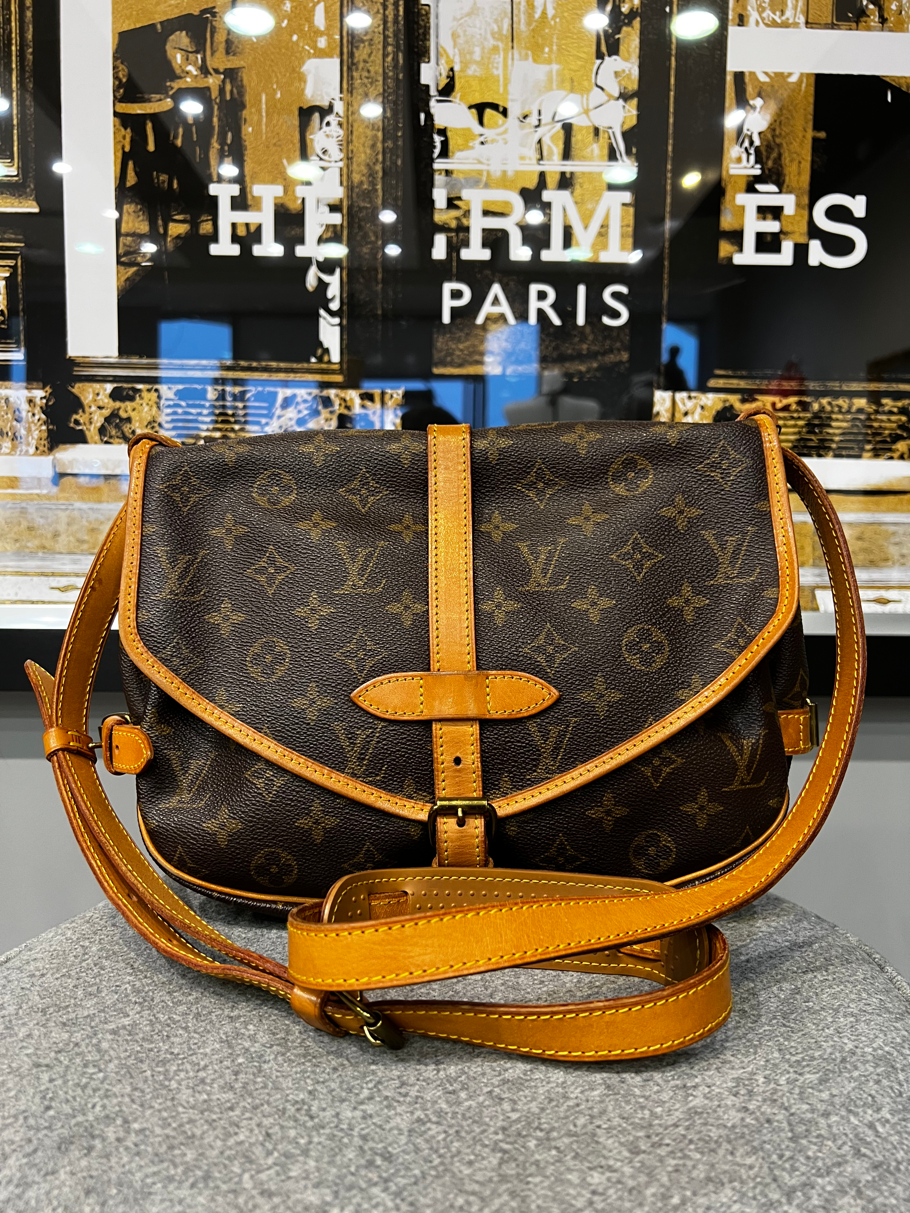 Louis Vuitton Saumur 