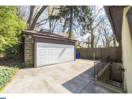 Garage B4 shot