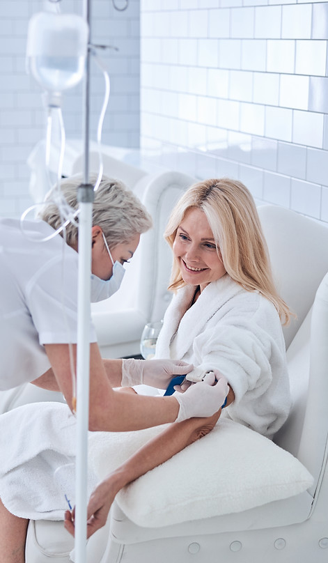 woman-receiving-iv-therapy-with-attentive-medical-2026-03-20-00-20-55-utc.jpg