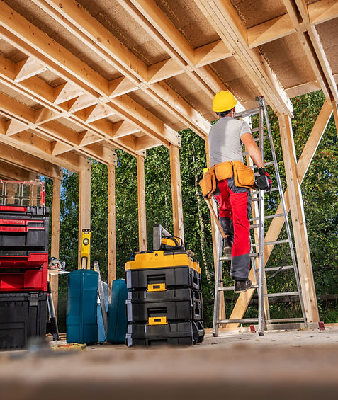 professional-construction-contractor-building-wood-2026-03-24-00-32-50-utc.jpg