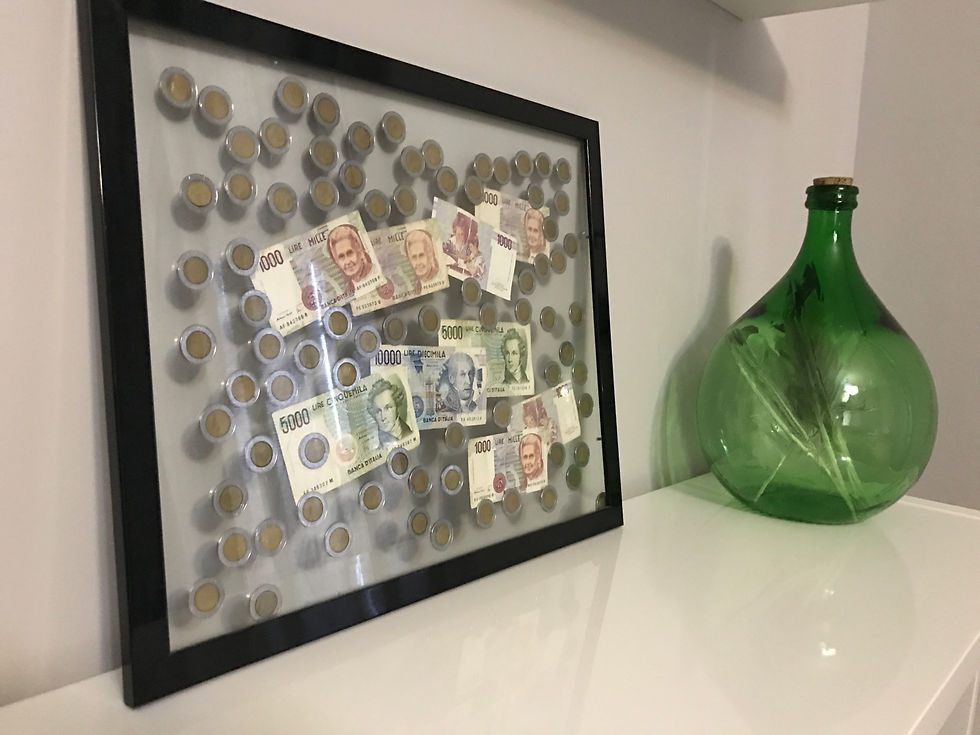 Autentiche monete e banconote della