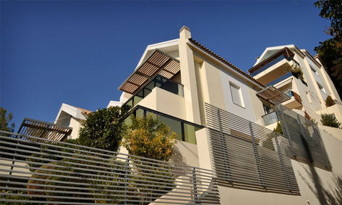 Residence Project By Oikotexniki Domiki. Kifisia, Athens, Greece