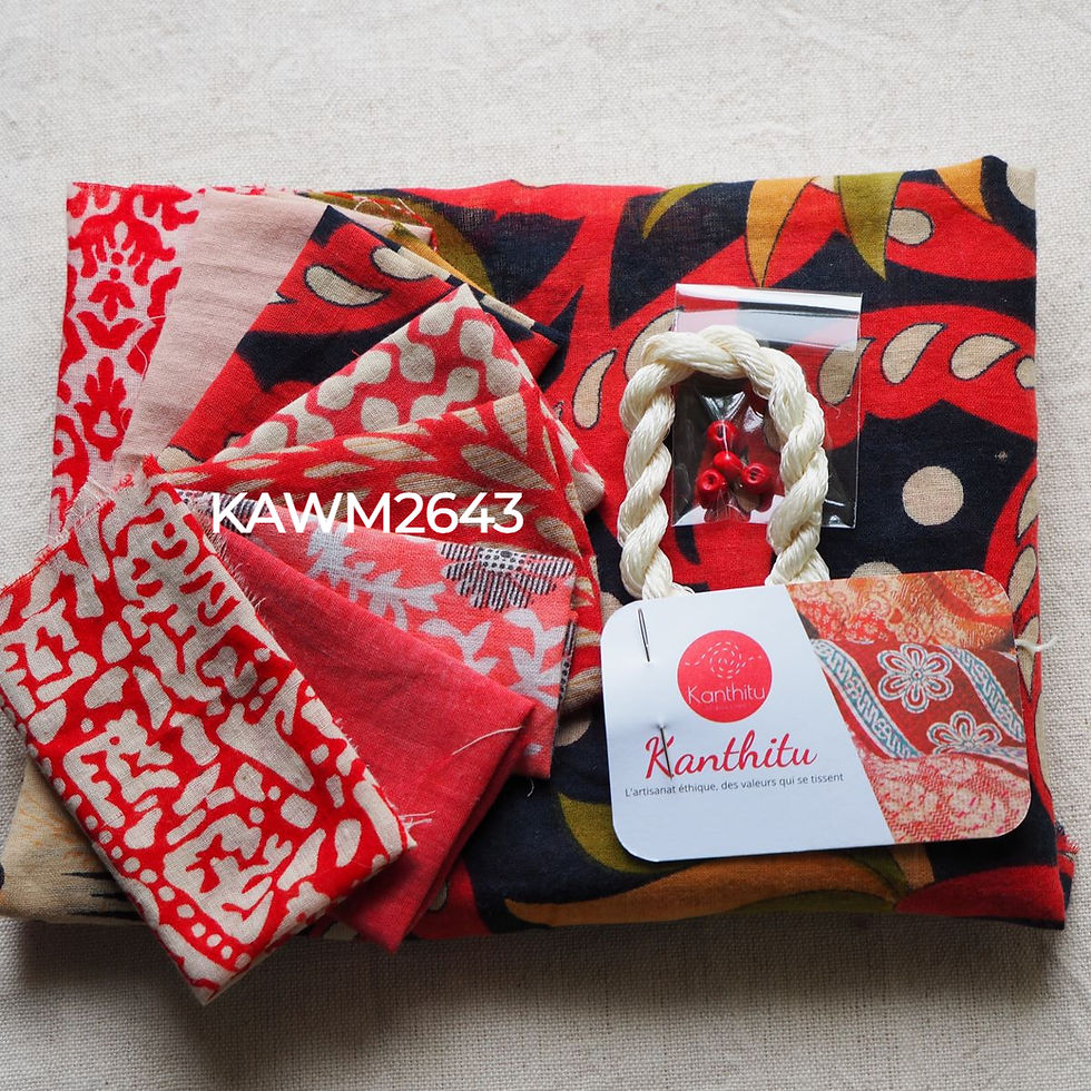 Miniature : Kits broderie Kawandi – (30x30 cm) - les rouges, les roses, les violets