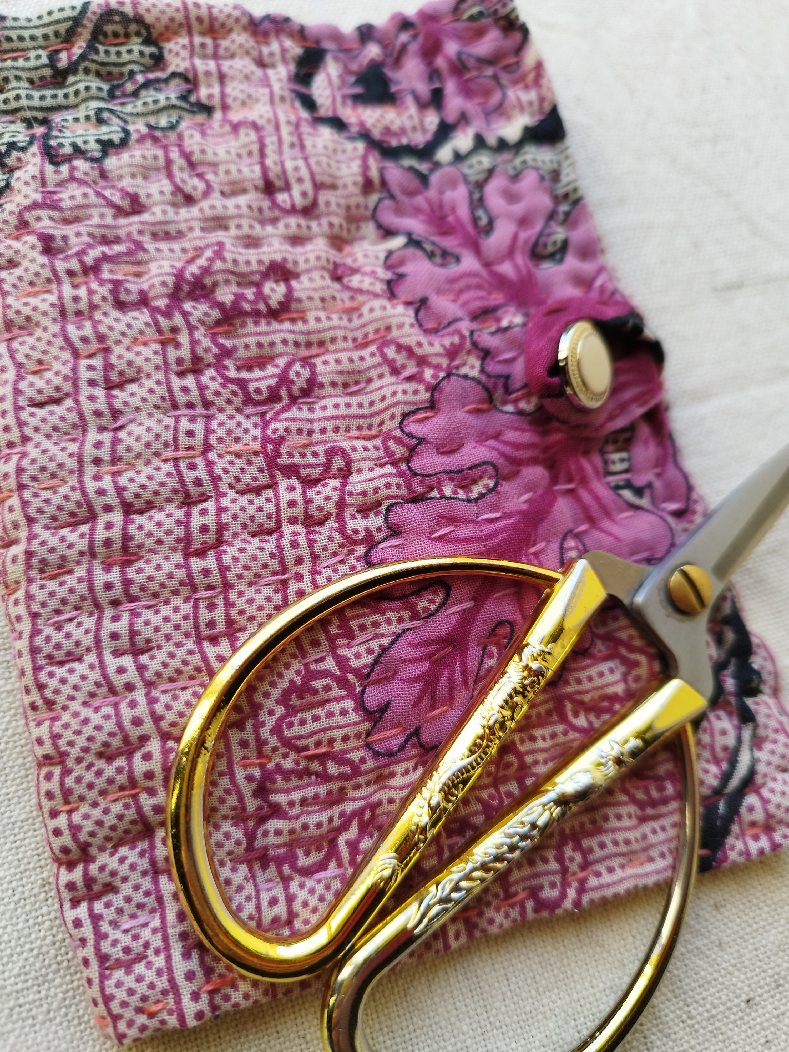 Kit broderie Kantha – Pique-aiguilles à broder à la main