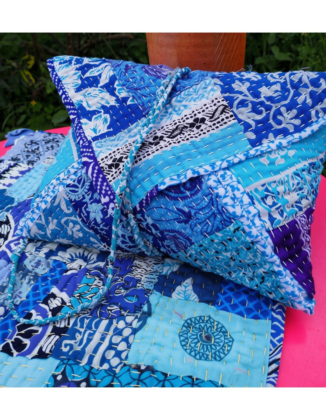Kits Broderie Kawandi – 40x40 cm saris recyclés - les bleus