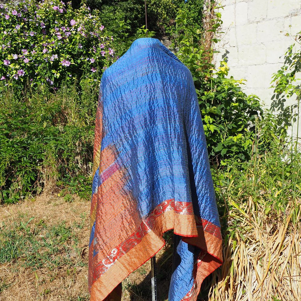 Miniature : Étole Kantha Salma Extra Large en coton/viscose Recyclé – Brodée à la Main