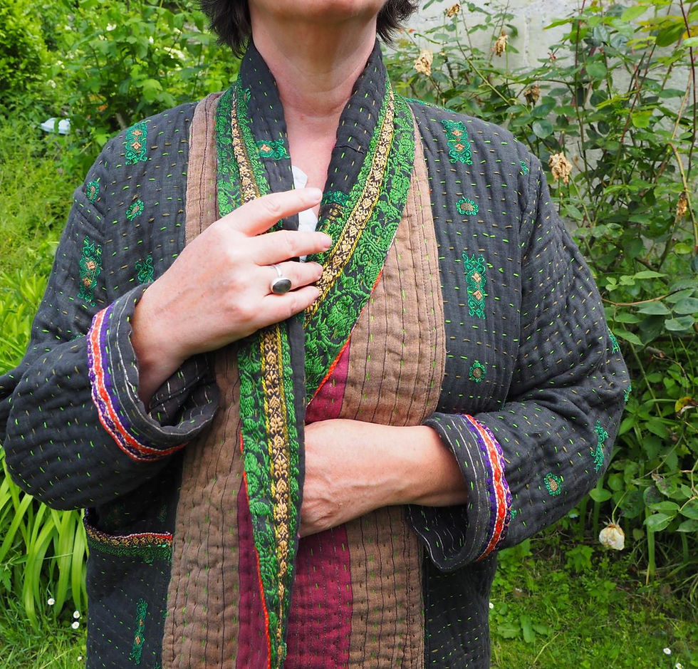 Miniature : Veste Kantha Rina réversible en saris de coton recyclés – 38/40