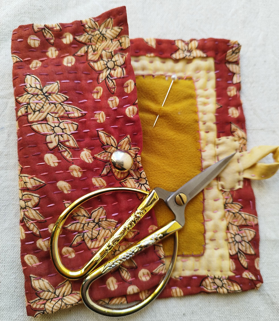 Miniature : Kit broderie Kantha – Pique-aiguilles à broder à la main