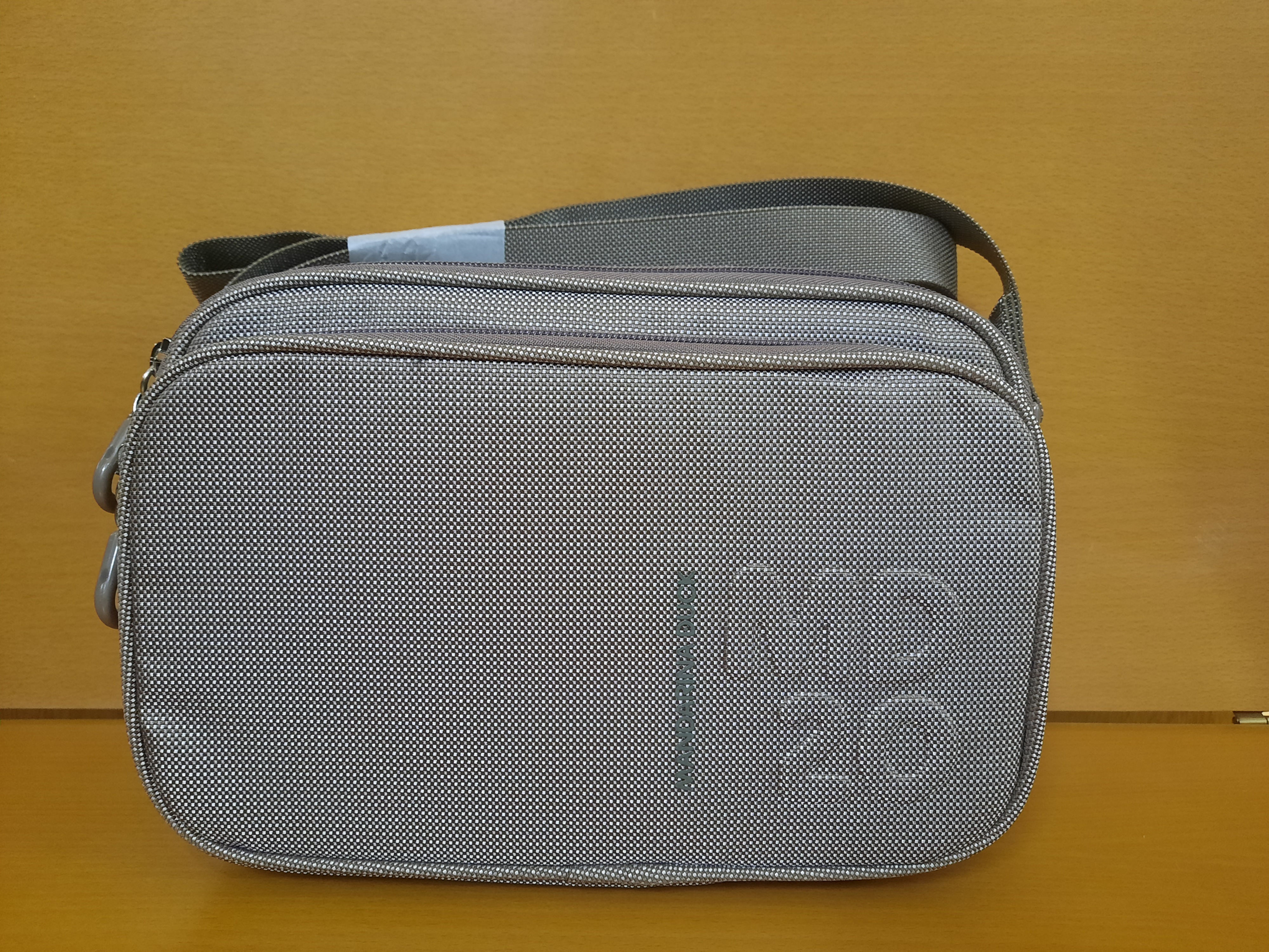MD20 Camera Bag P10QMT72B12
