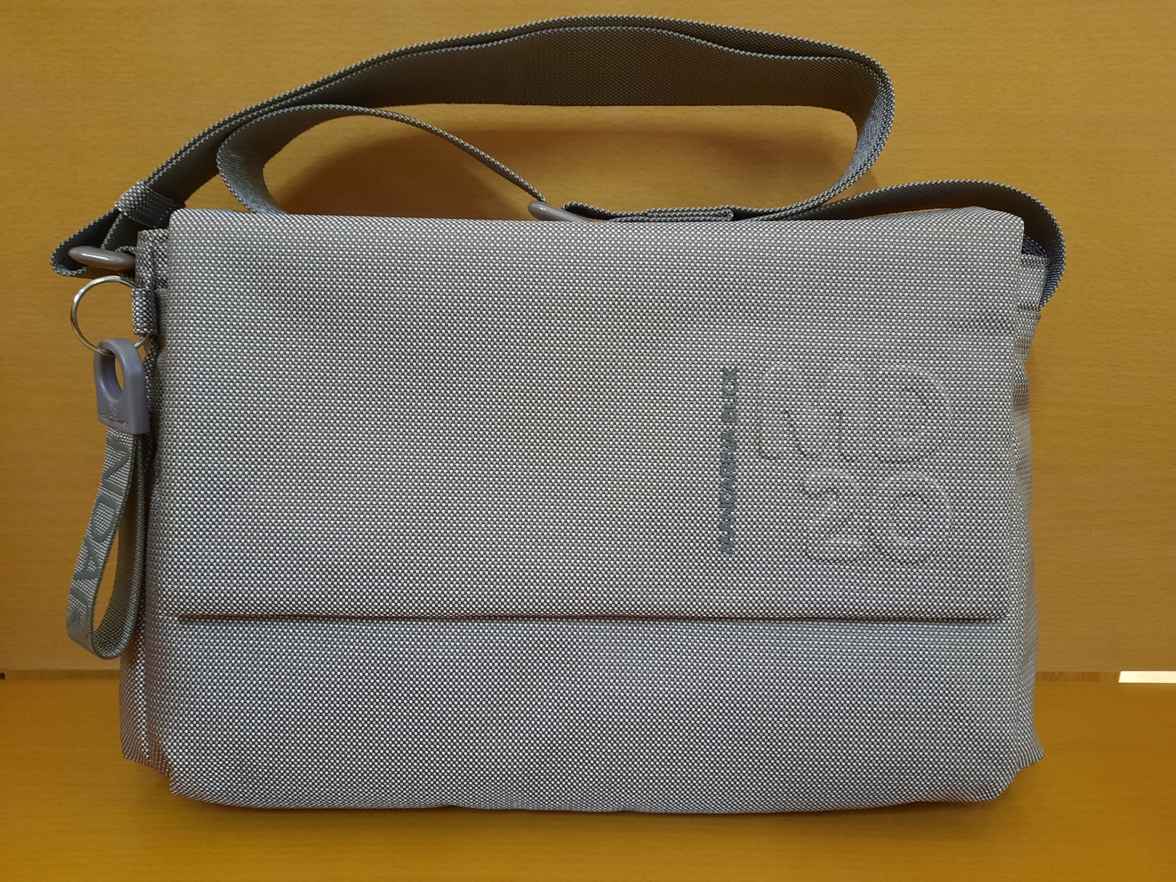 MD20 Messenger P10QMT28