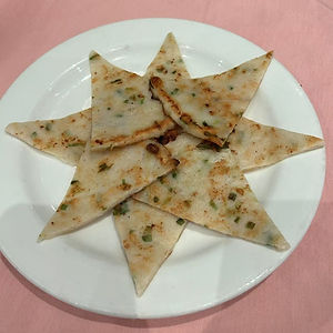 44. 順德煎魚茸薄餅(Pan Fried Fish Paste W crepes)