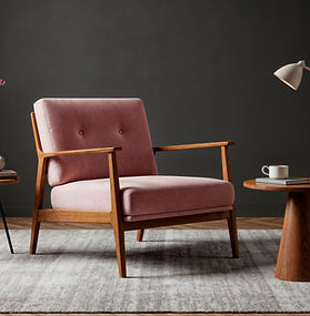 Google ve Meta Reklam Yönetimi

Google Ads (Arama Ağı): Ürünleri/hizmetleri arayan kullanıcılara en üst sırada görünerek "sıcak satış" hedeflendi.
Meta (Instagram/Facebook): Görsel odaklı reklamlarla marka bilinirliği ve ürün tanıtımı yapıldı.
Veri Analizi: Tıklama başı maliyetler (CPC) düşürülerek, reklam bütçesinden maksimum ciro elde edilmesi sağlandı.
