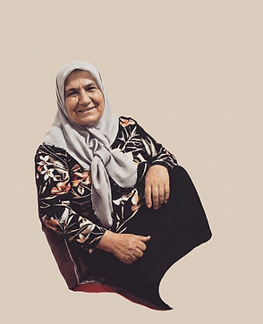 Nurkil Safiye Teyze geleneksel koleksiyonu, el yapımı doğal peynir ve şifalı kil ürünleri sunumu.