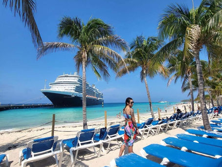 Holland American Line cruise ship at Half Moon Cay