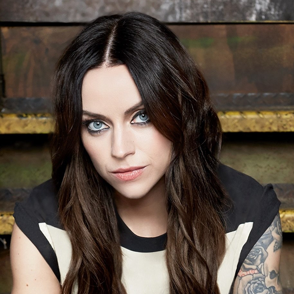 Amy Macdonald.png
