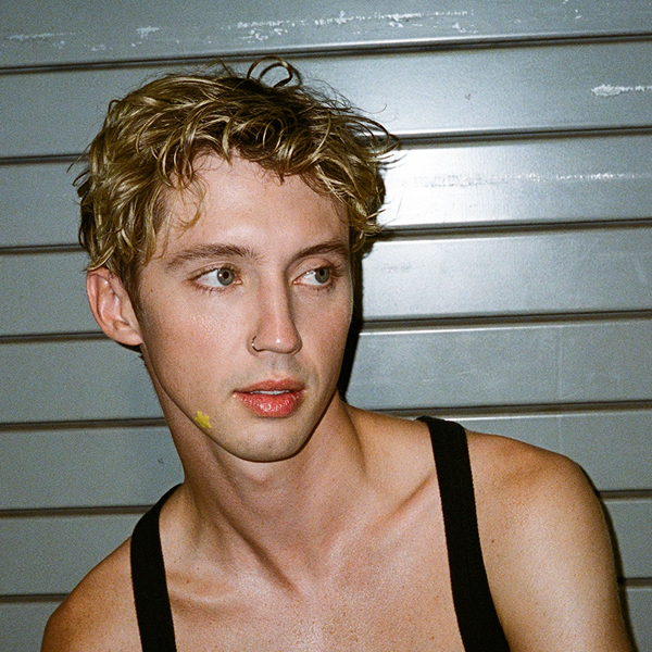 Troye Sivan.png