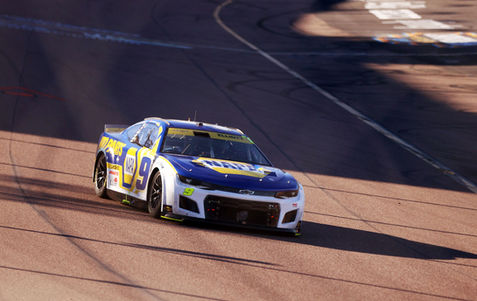 NASCAR race- 11BH.jpg