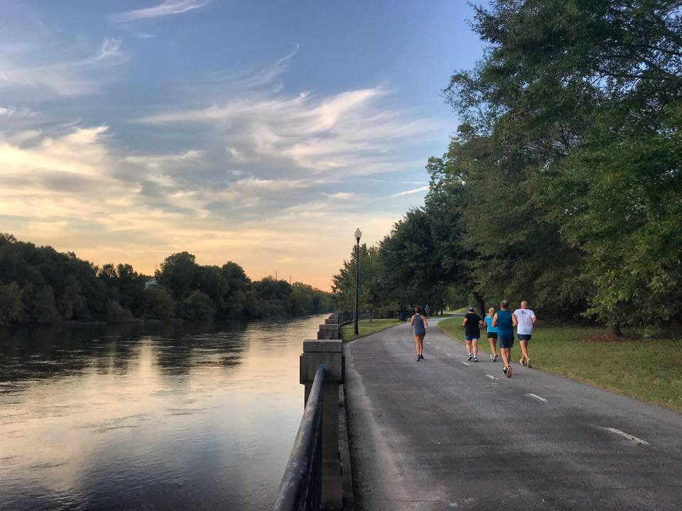 Big Dog Fleet Feet Celebrates a Decade