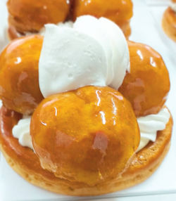 SAINT-HONORÉ CROQUEMBOUCHE