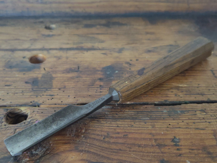 Gouge droite 25mm - n°7