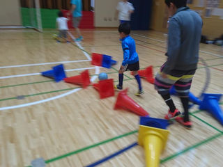 第99回親子サッカー教室を開催しました。